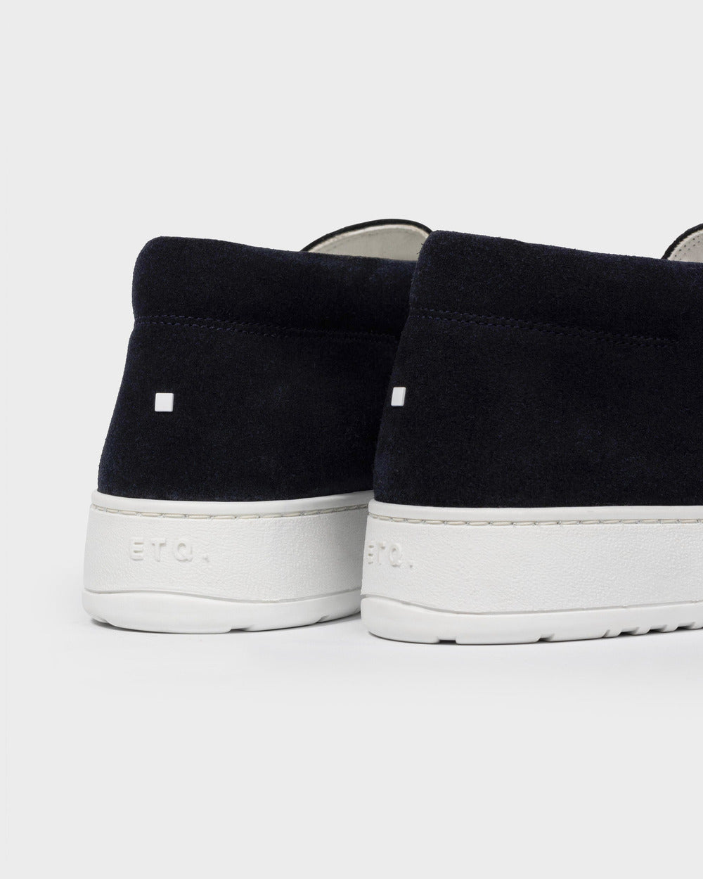 DB 01 Suede Blueberry – desert boots in blue suede, photo 9