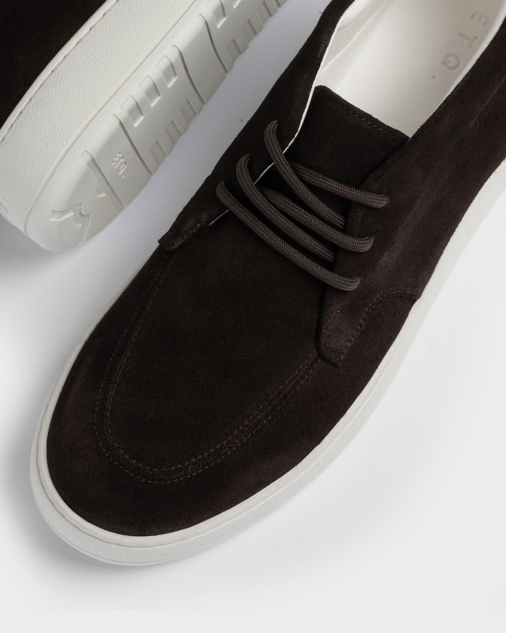 DB 01 Suede Chocolate – desert boots in brown suede, photo 4