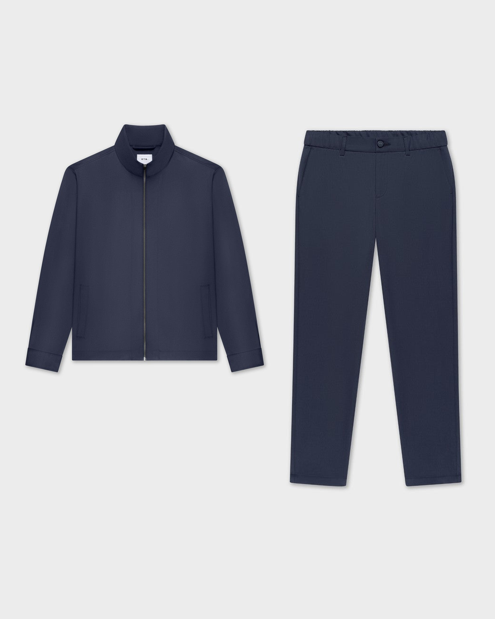 Essence Set 02 Zipped Blueberry