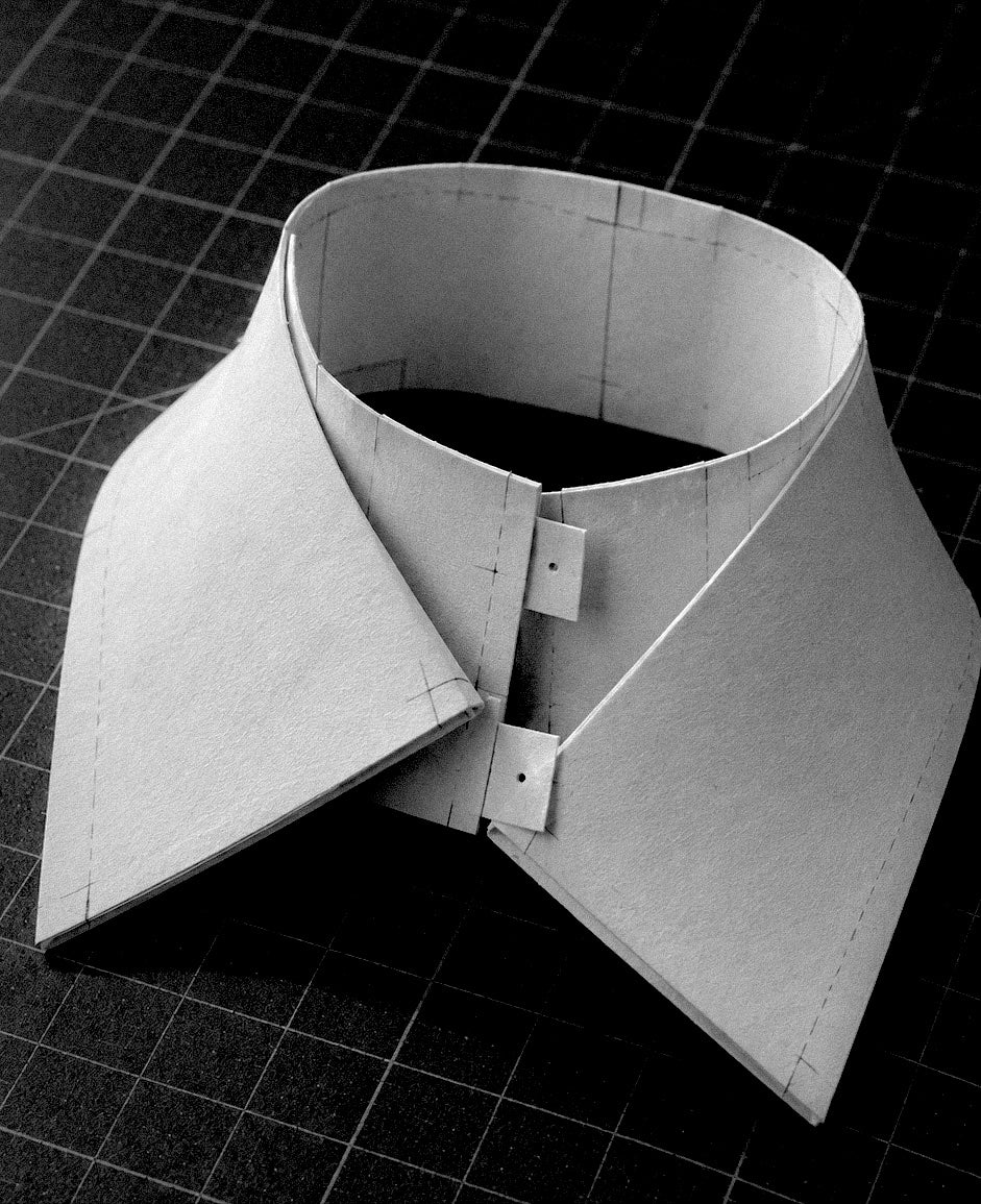 Paper collar prototype for an ETQ jacket