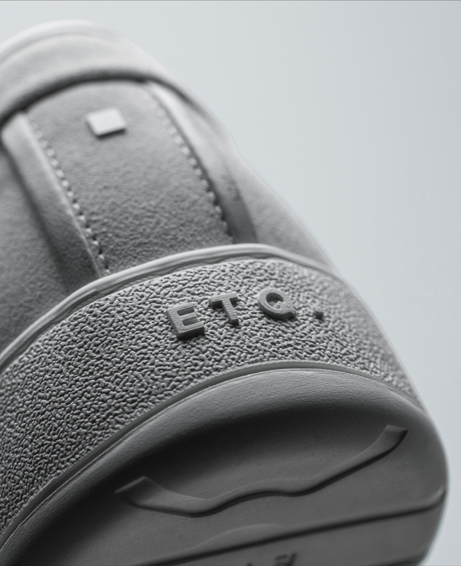 The ETQ square on the heel, close-up