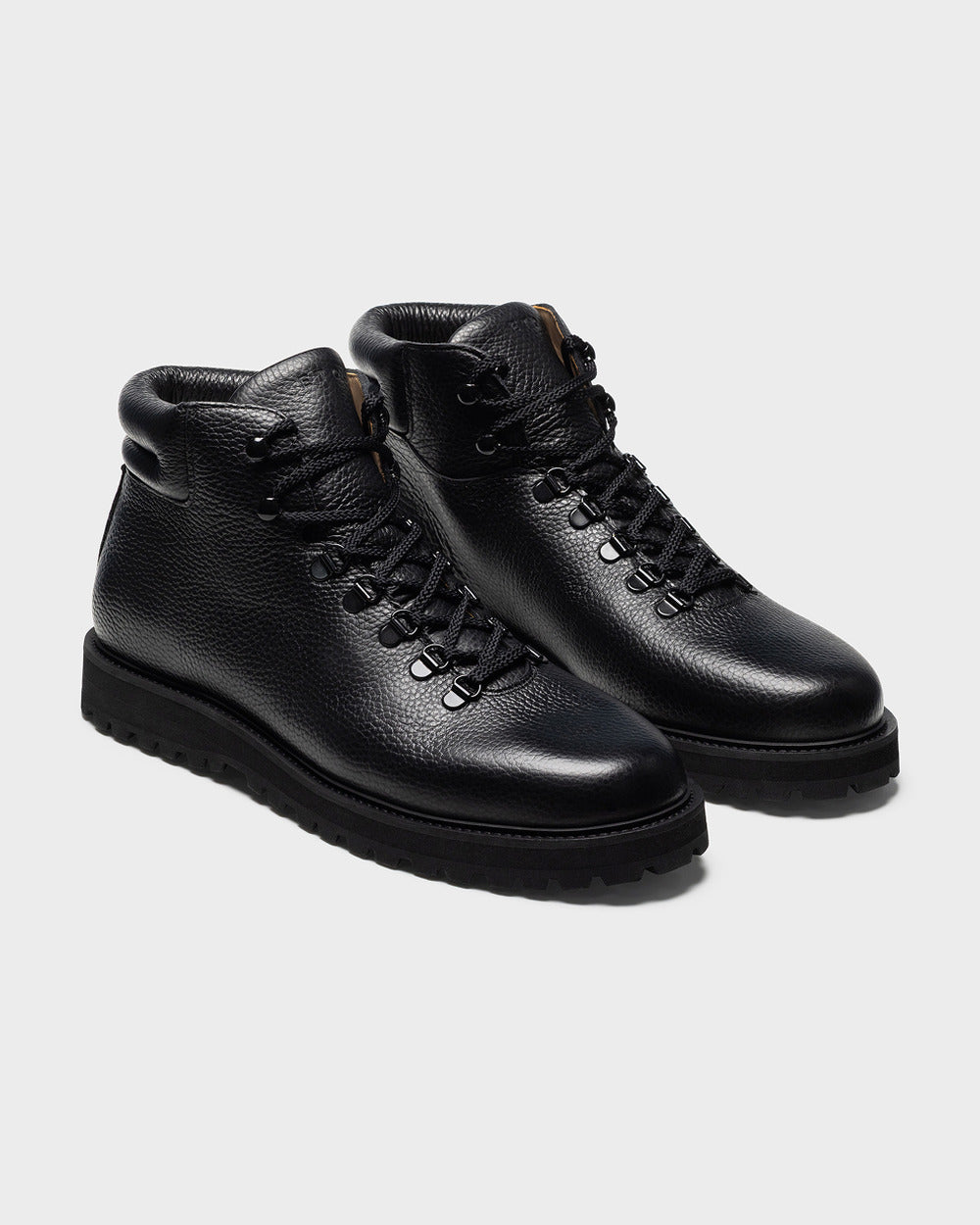 HB 01 Rugged All Black – hiker boots in black full grain leather, photo 4