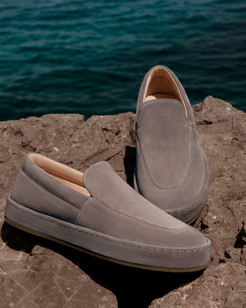 LS 01 Full Suede Desert Taupe – loafers in taupe suede, photo 3