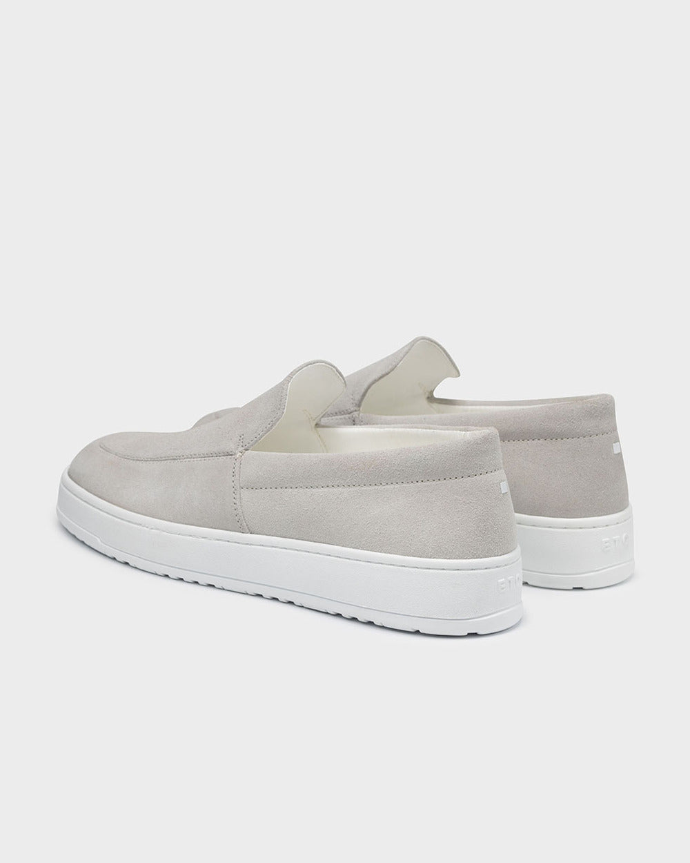 LS 01 Suede Cement Grey – loafers in grey suede, photo 6