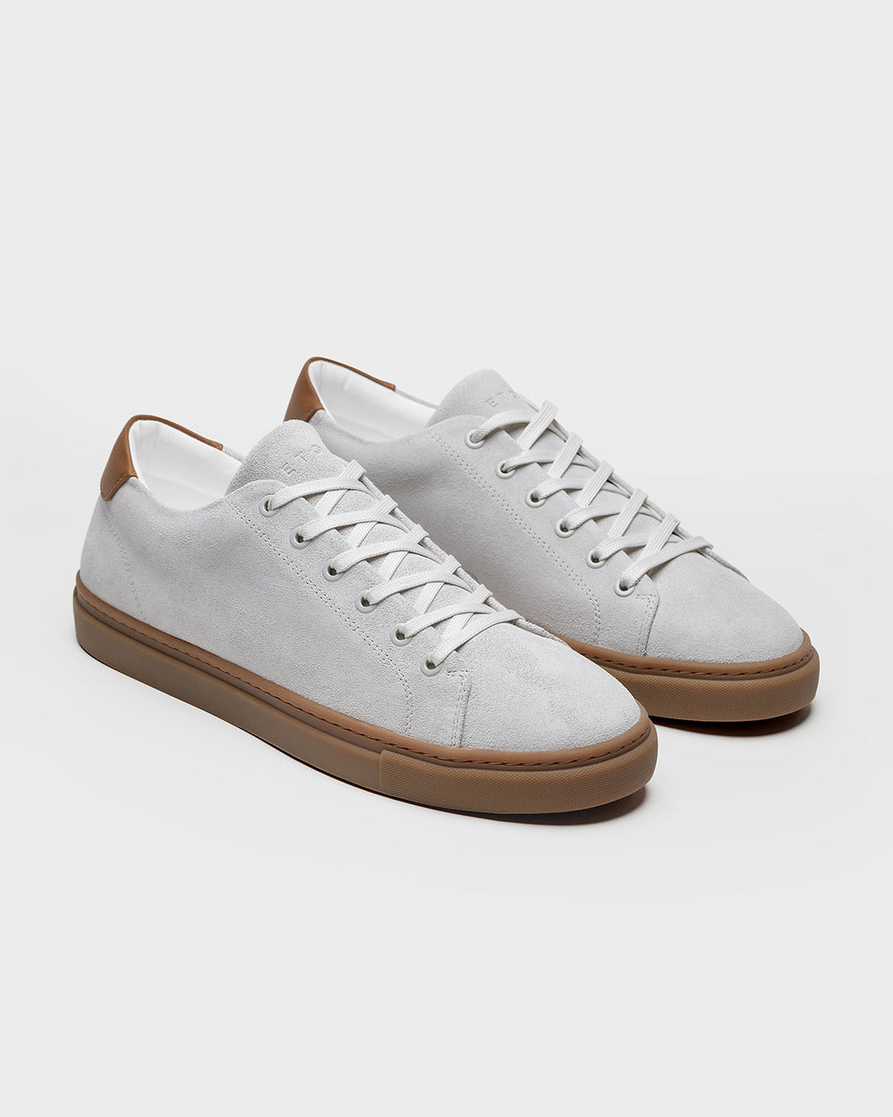 LT 01 Court Lite Gum Suede Cement Grey – sneakers in grey suede, photo 4