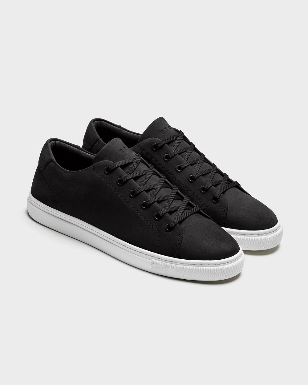 LT 01 Court Lite Nubuck Jet Black – sneakers in black nubuck leather, photo 7