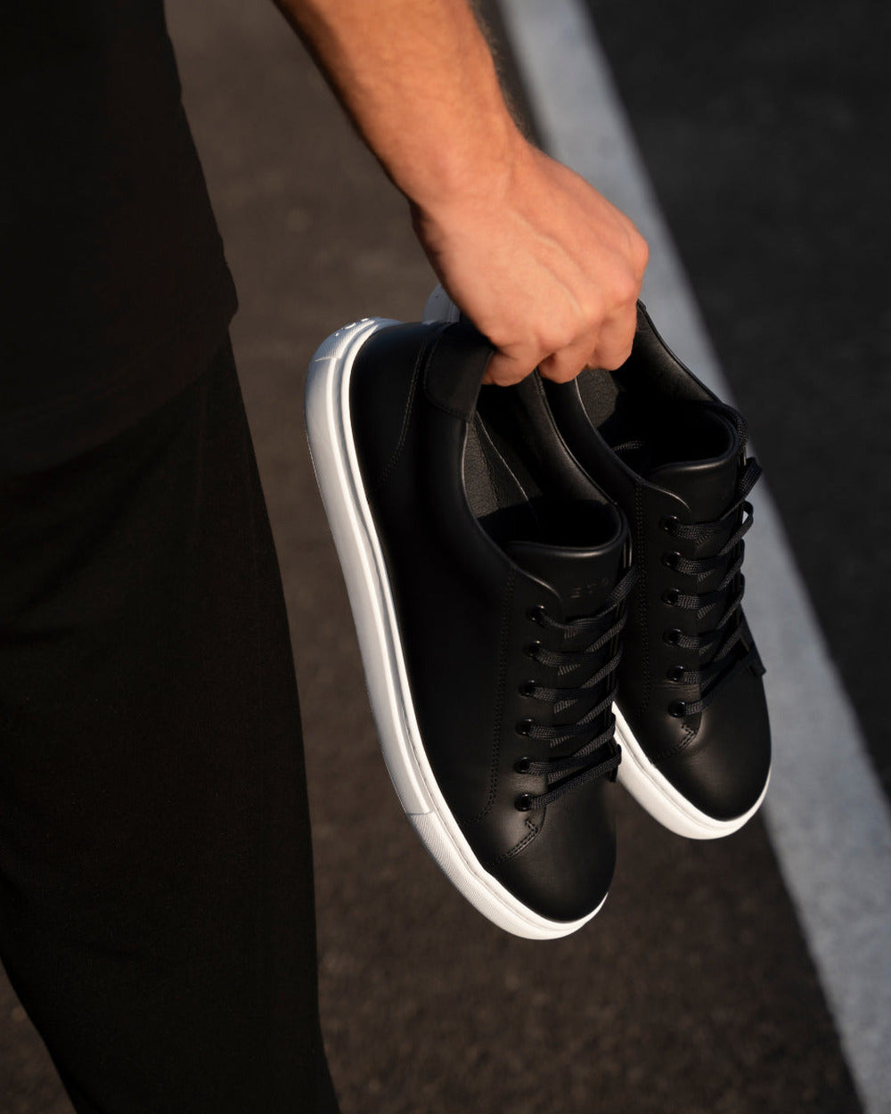LT 01 Court Lite Premium Nappa Jet Black – sneakers in black nappa leather, photo 8