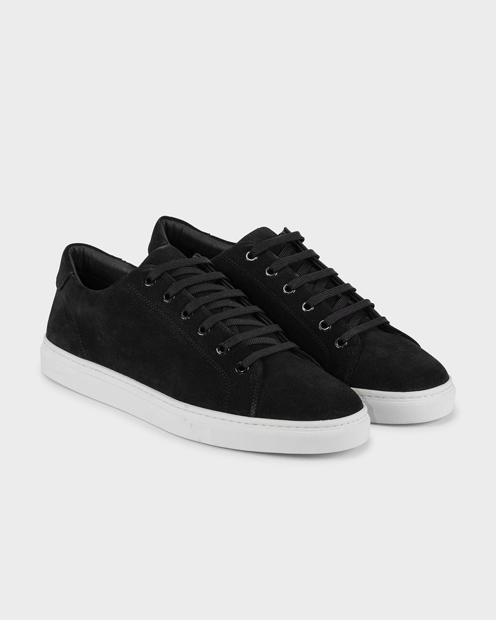 LT 01 Court Lite Suede Jet Black – sneakers in black suede, photo 4