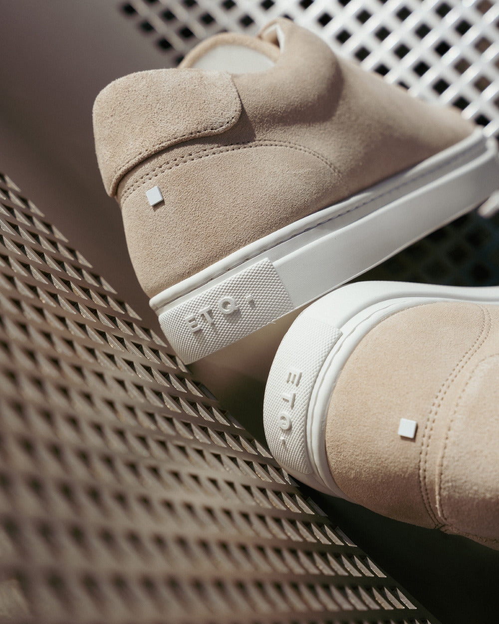 LT 01 Court Lite Suede Sand – sneakers in beige suede, photo 7
