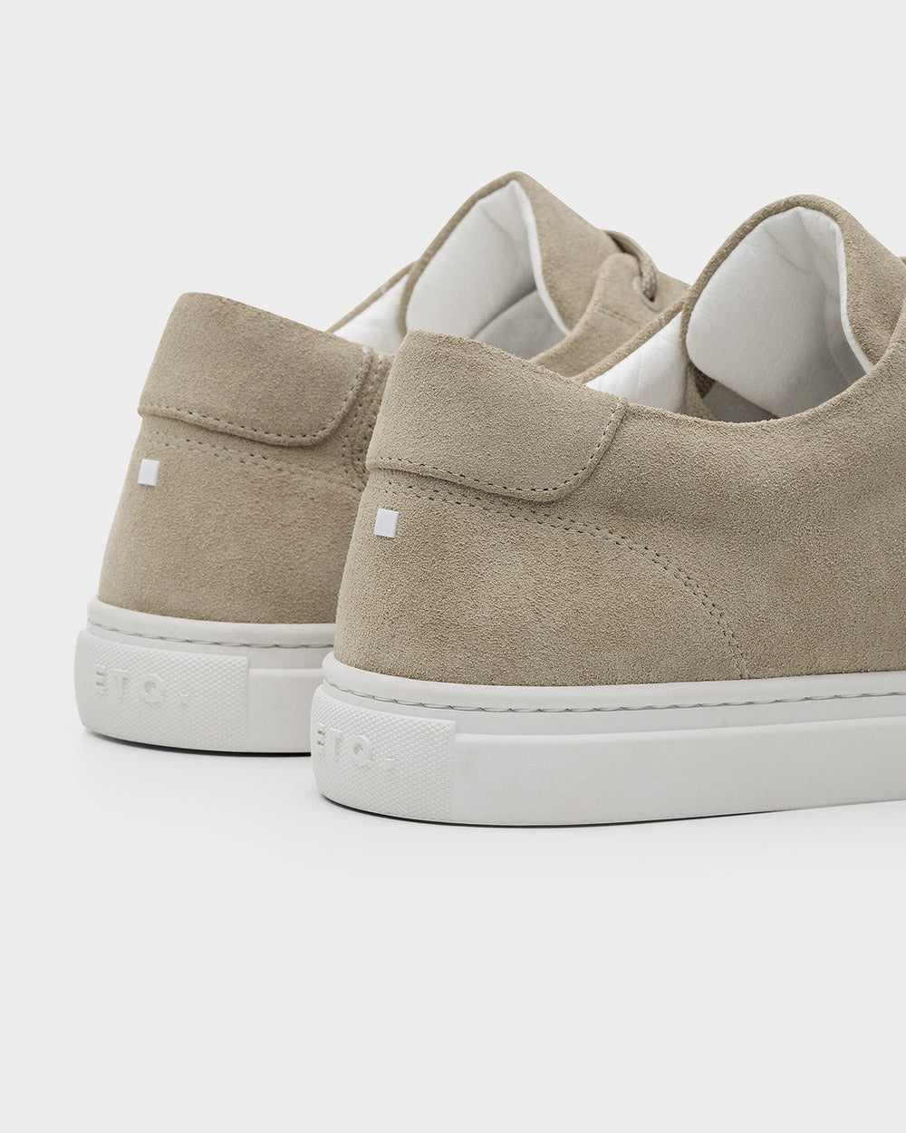 LT 01 Court Lite Suede Sand – sneakers in beige suede, photo 10