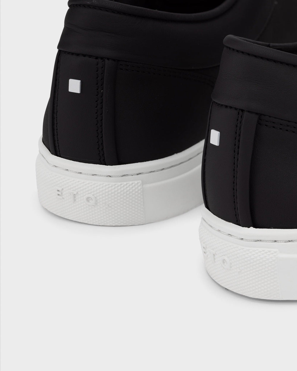 LT 01 Essence Jet Black – sneakers in black full grain leather, photo 8