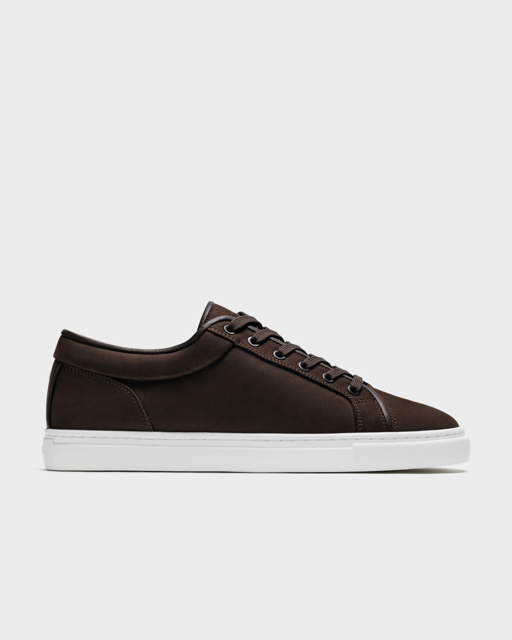 LT 01 Essence Nubuck Chocolate – sneakers in brown nubuck leather