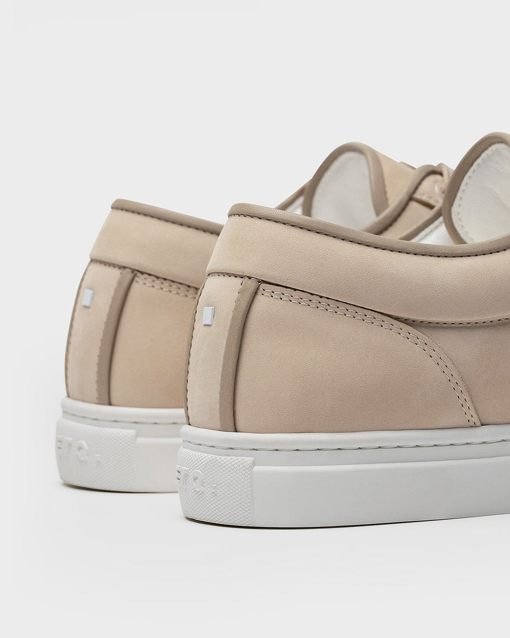 LT 01 Essence Nubuck Sand – sneakers in beige nubuck leather, photo 8