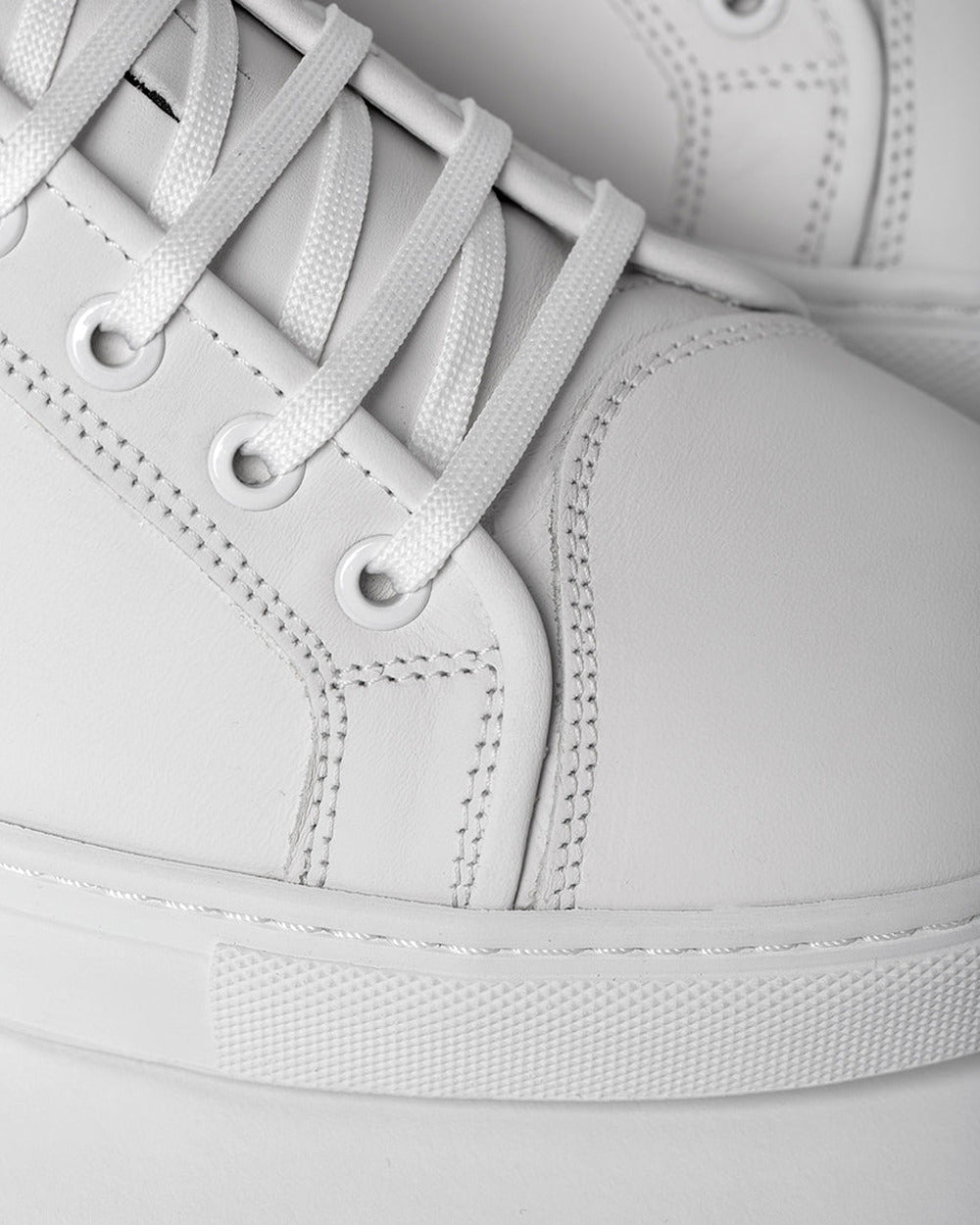 LT 01 Essence White – sneakers in white full grain leather, photo 30
