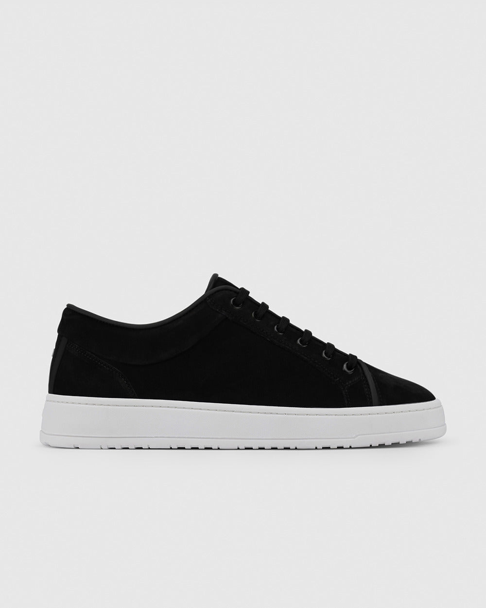 LT 01 Shades Nubuck Jet Black – sneakers in black nubuck leather
