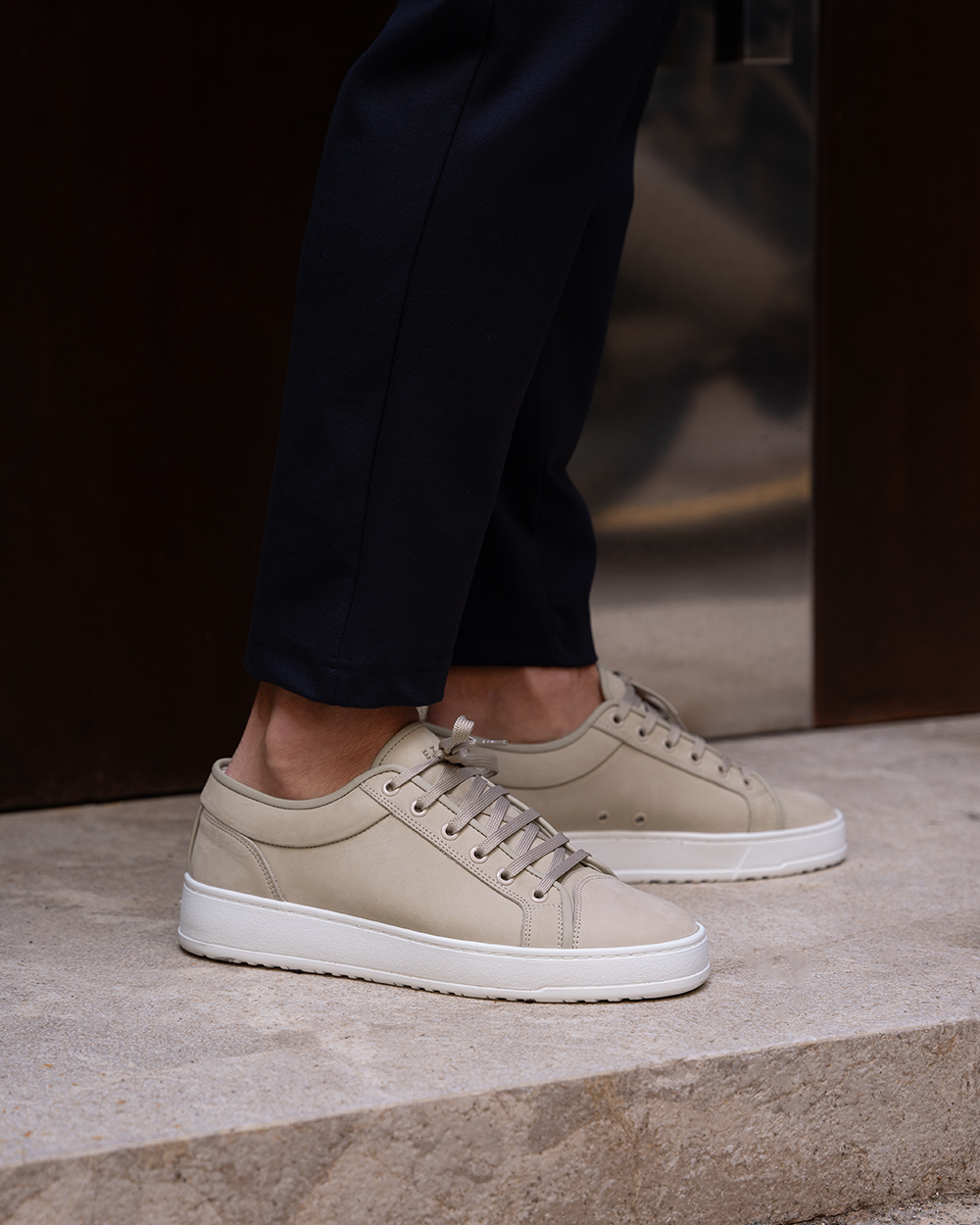 LT 01 Shades Nubuck Sand – sneakers in beige nubuck leather, photo 19