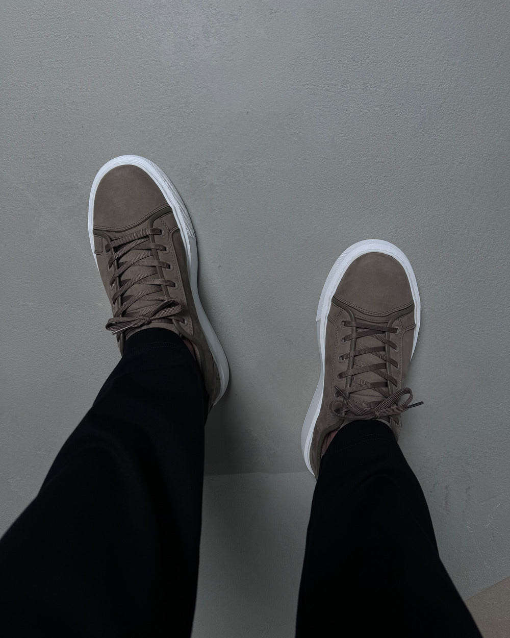 LT 01 Platform Desert Taupe – platform sneakers in taupe nubuck leather, photo 7