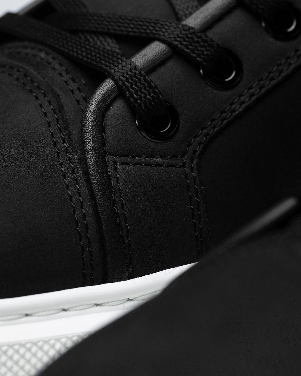LT 01 Platform Jet Black – platform sneakers in black nubuck leather, photo 6