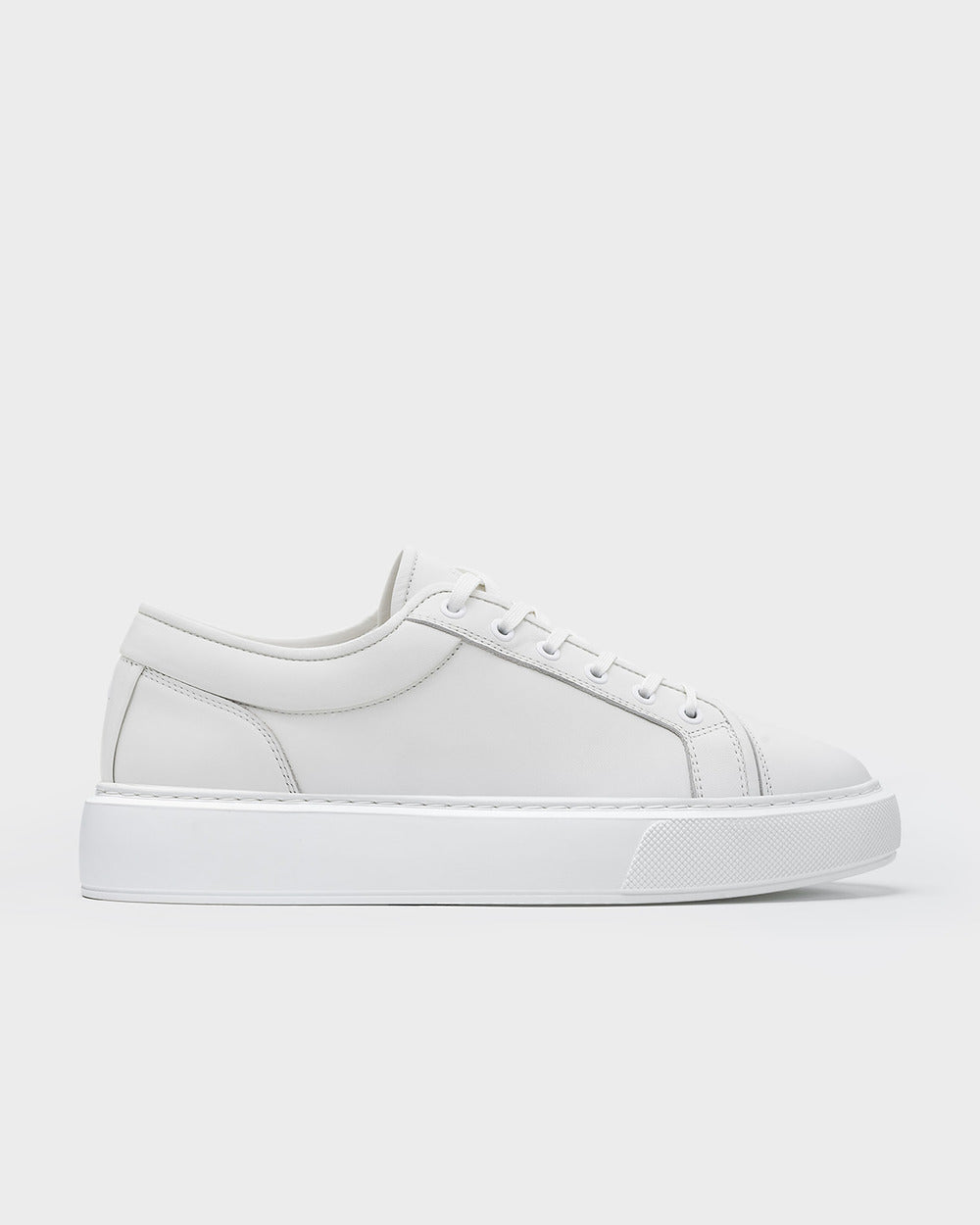 LT 01 Platform Premium Nappa White – platform sneakers in white nappa leather