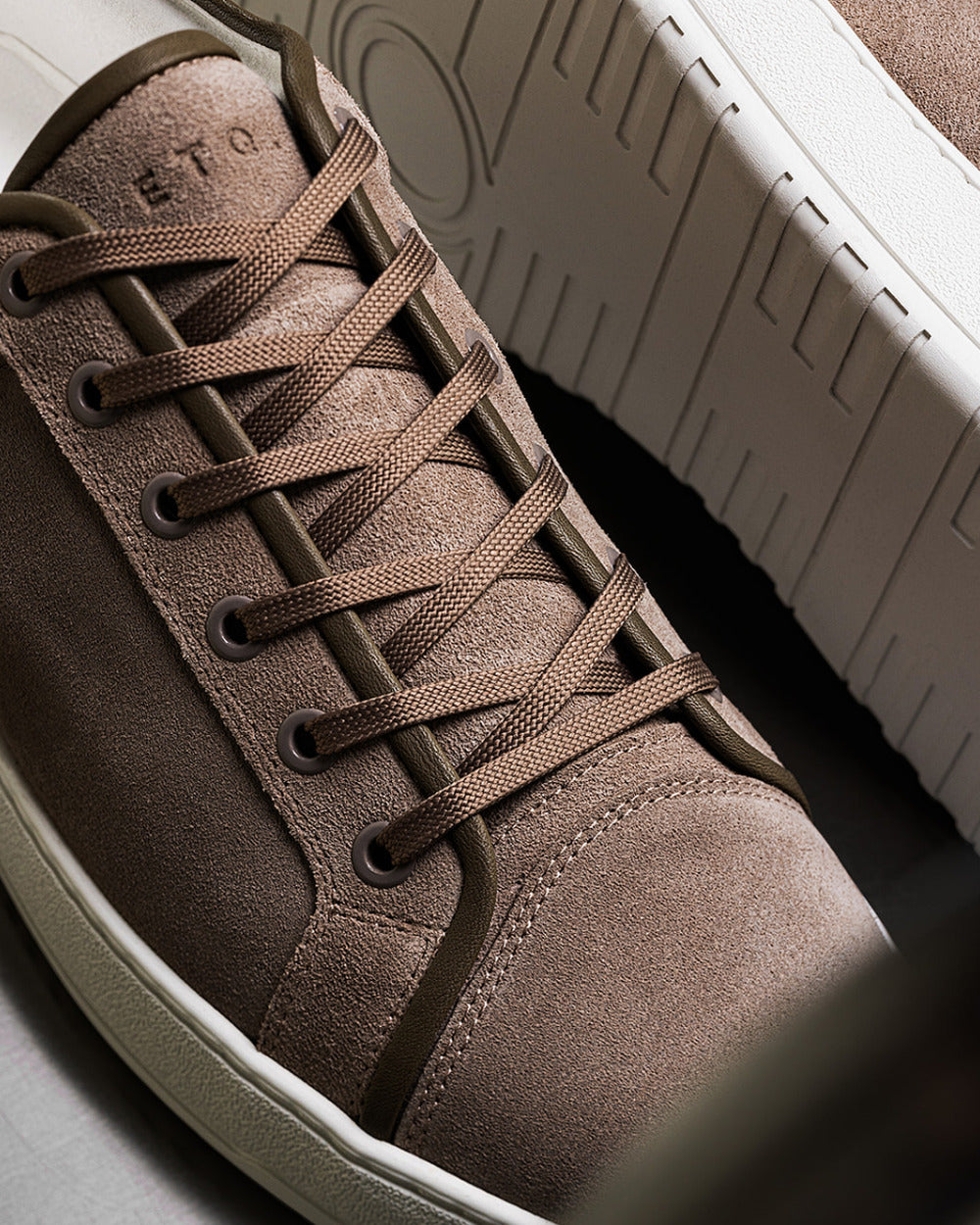 LT 01 Shades Suede Desert Taupe – sneakers in taupe suede, photo 11