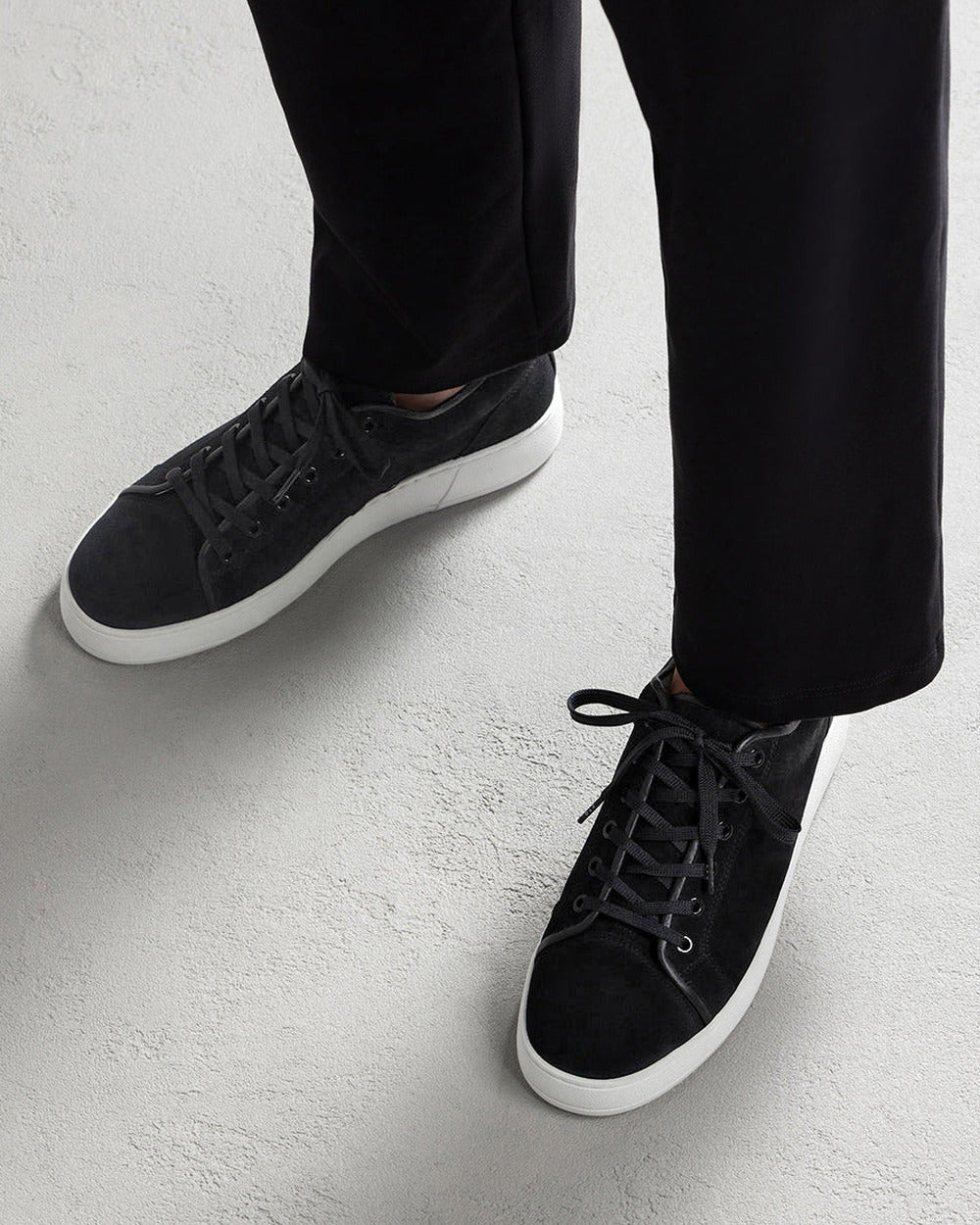 LT 01 Shades Suede Jet Black – sneakers in black suede, photo 5