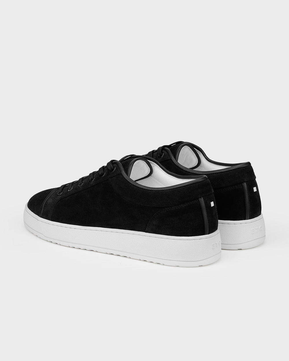 LT 01 Shades Suede Jet Black – sneakers in black suede, photo 12