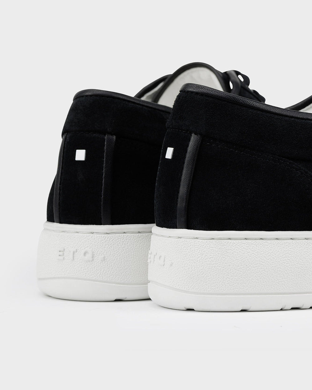 LT 01 Shades Suede Jet Black – sneakers in black suede, photo 15