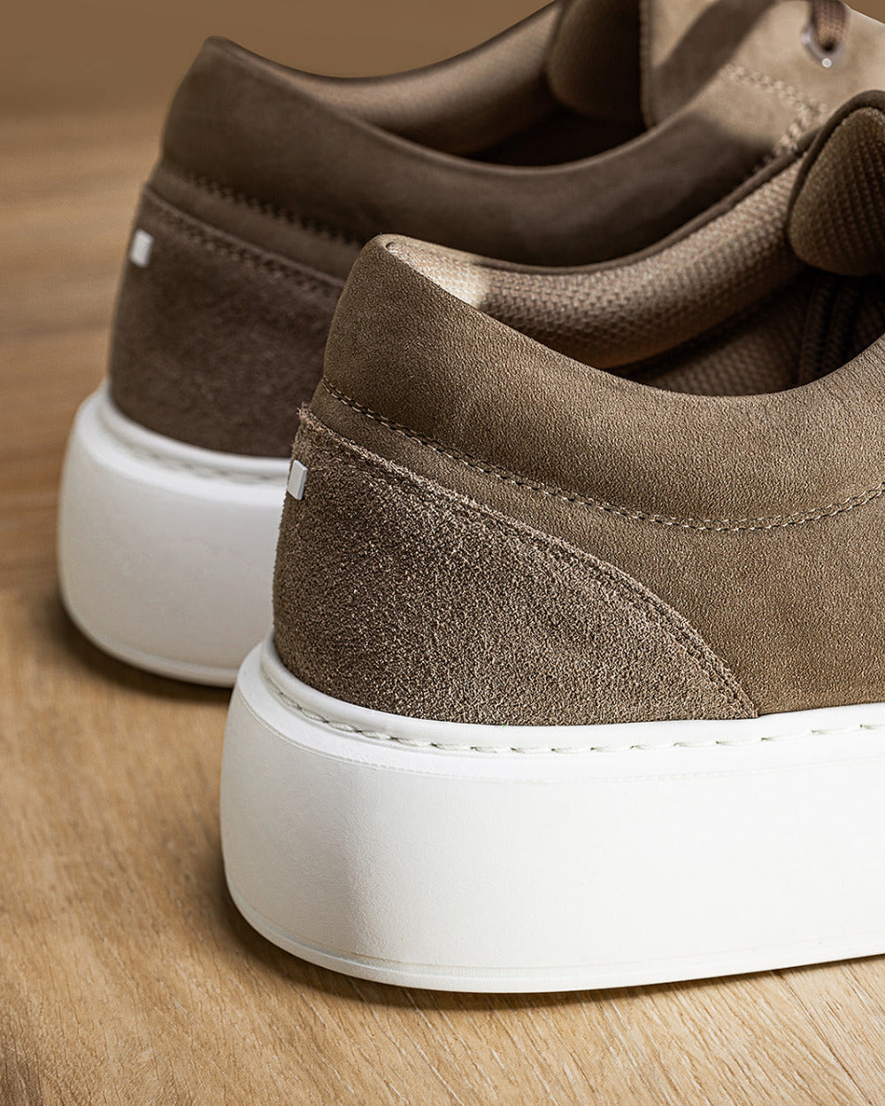 LT 02 Platform Nubuck Desert Taupe – platform sneakers in taupe nubuck leather, photo 9