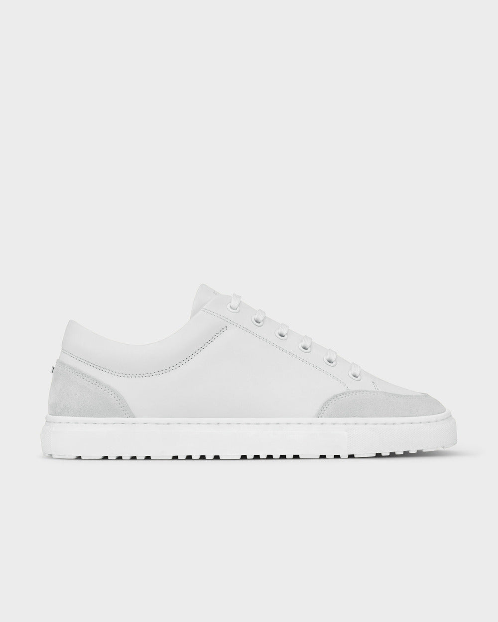 LT 02 Rugged White – sneakers in white full grain leather