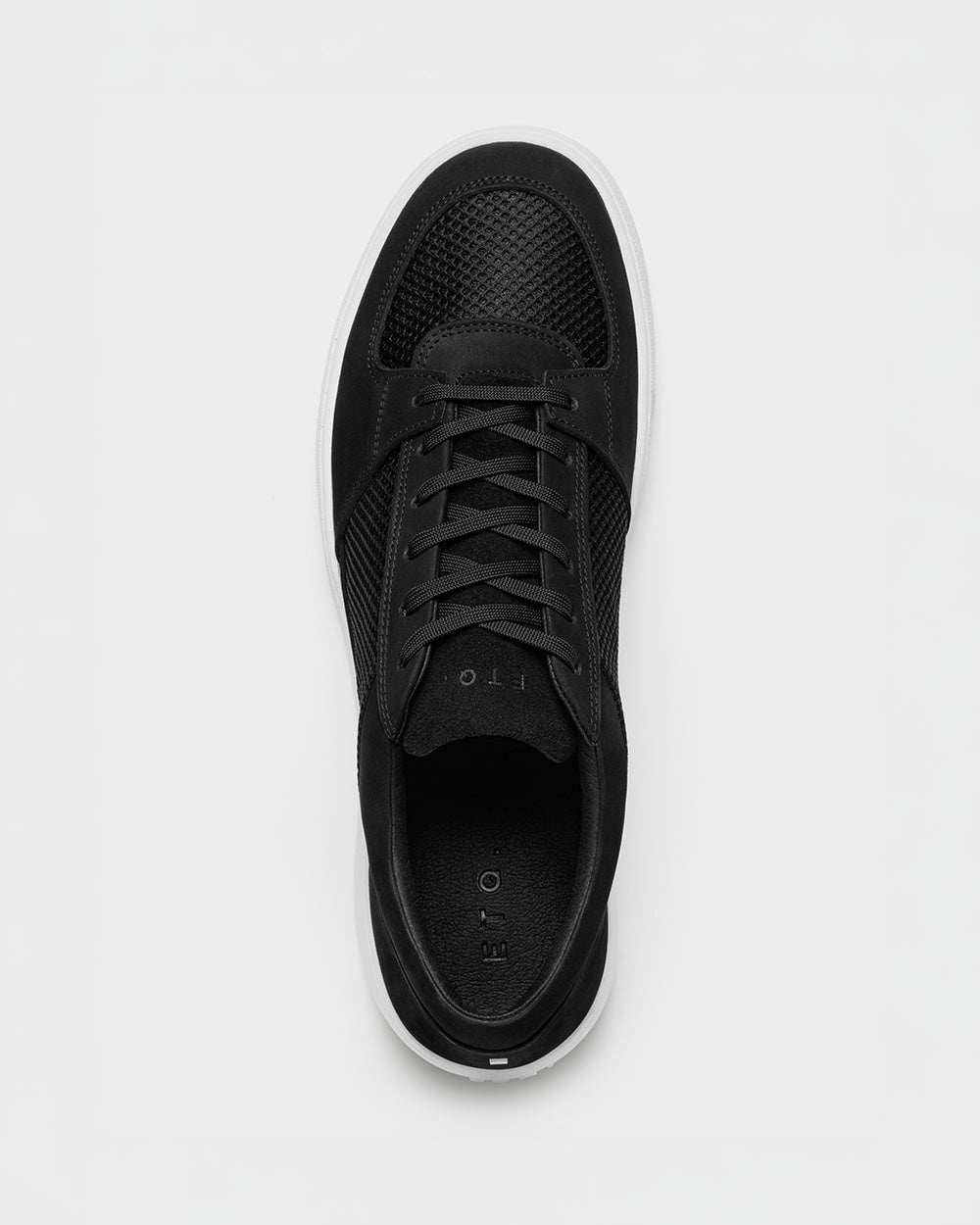 LT 03 Nubuck / Mesh Black – sneakers in black nubuck leather and mesh, photo 3