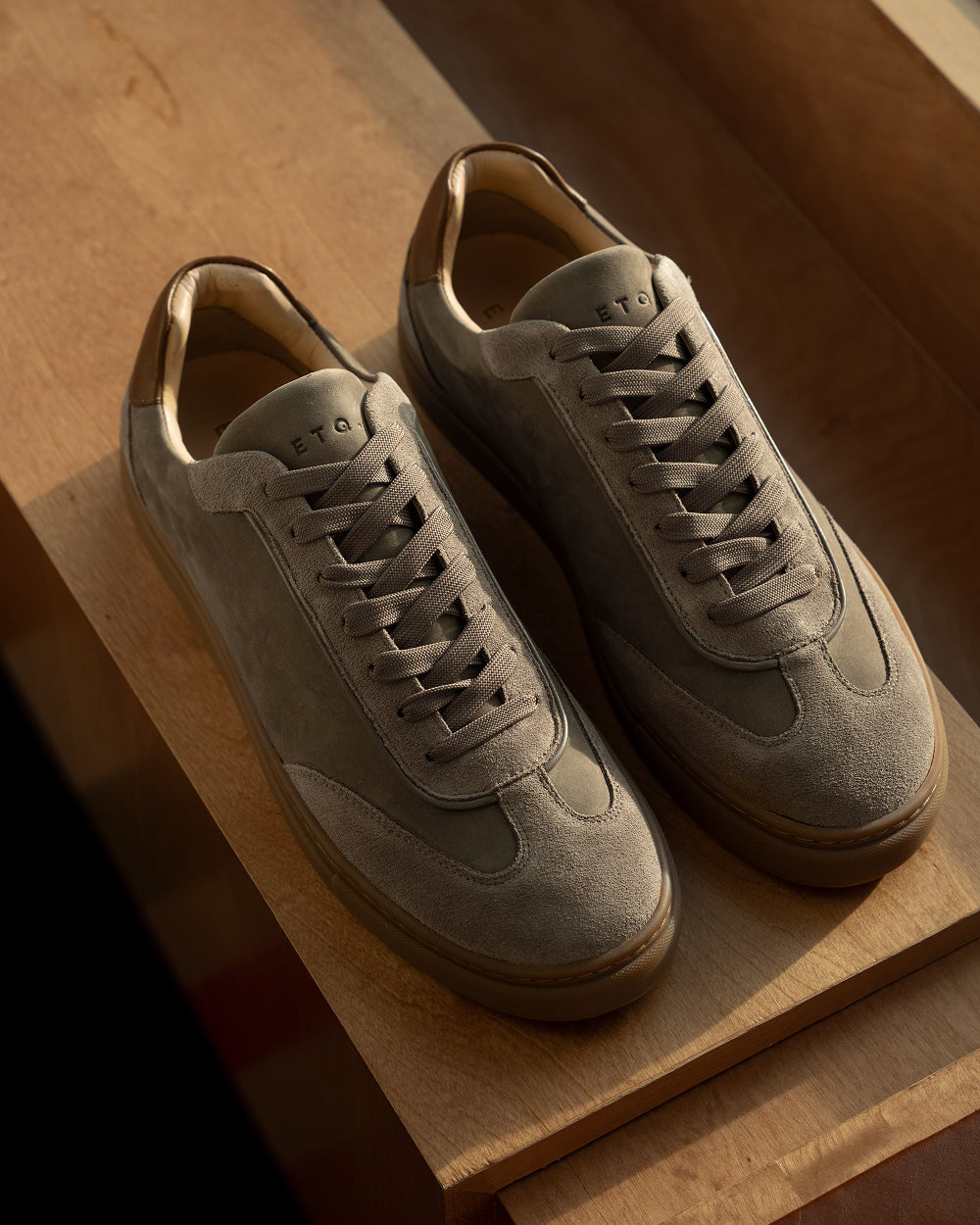 LT 05 Layered Gum Desert Taupe – sneakers in taupe nubuck and suede, worn