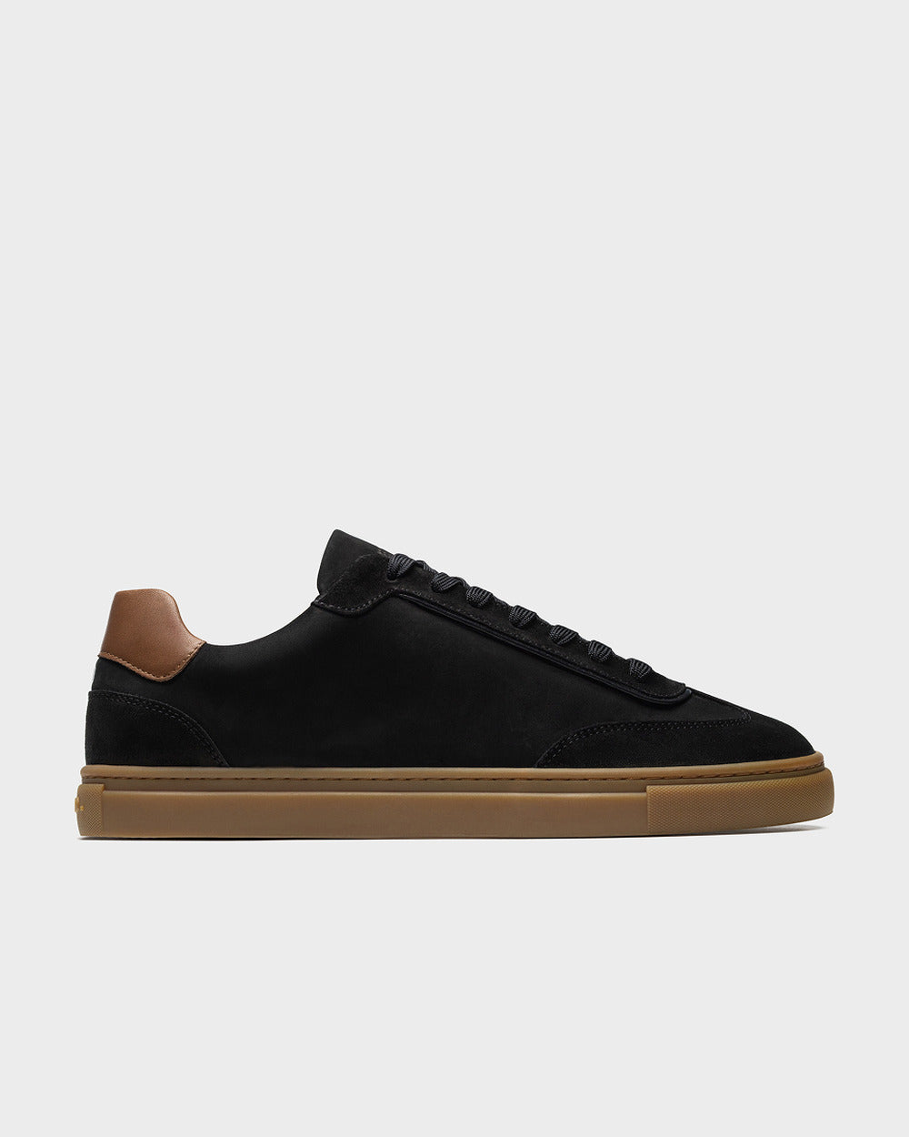 LT 05 Layered Gum Jet Black – sneakers in black nubuck and suede