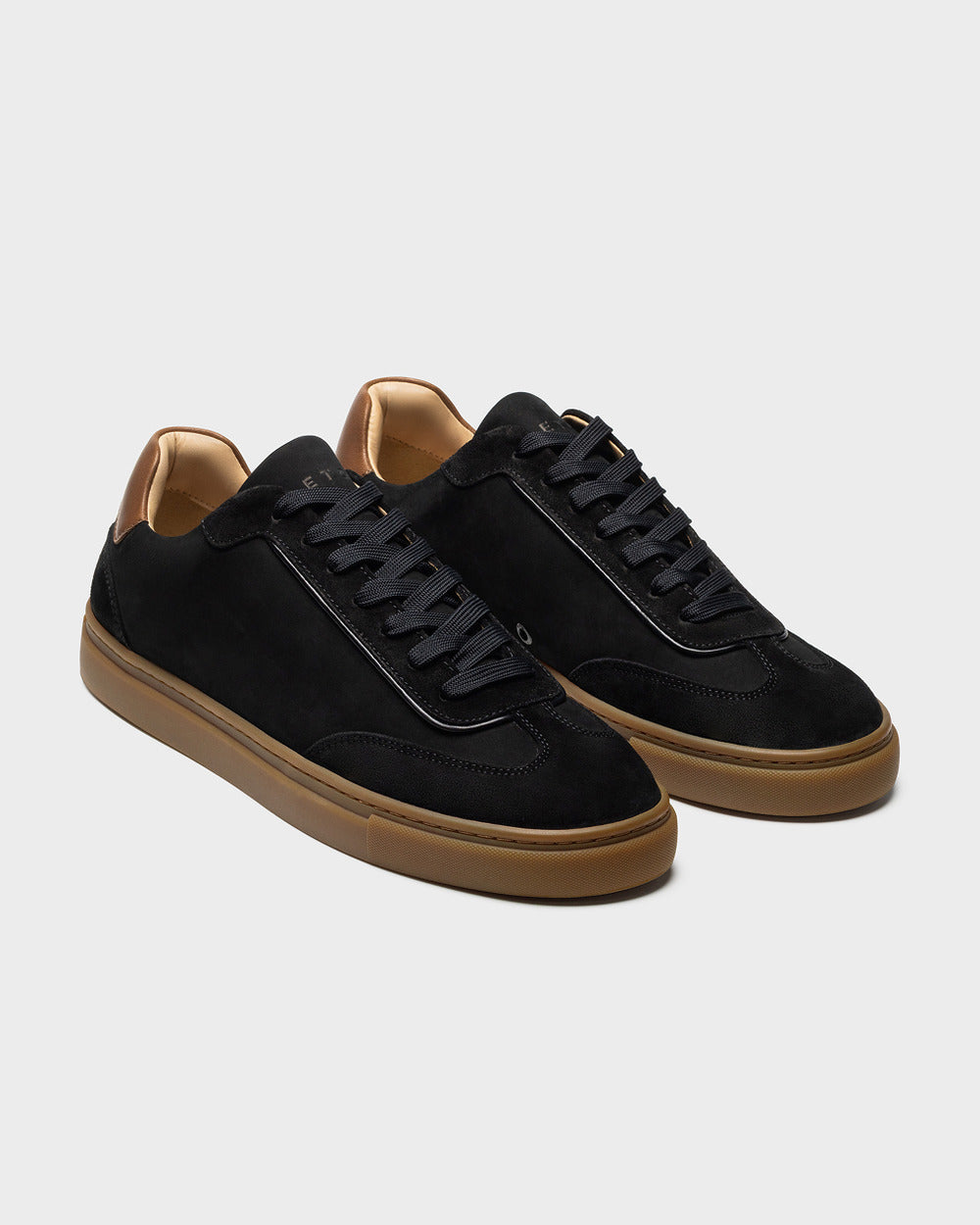 LT 05 Layered Gum Jet Black – sneakers in black nubuck and suede, photo 6