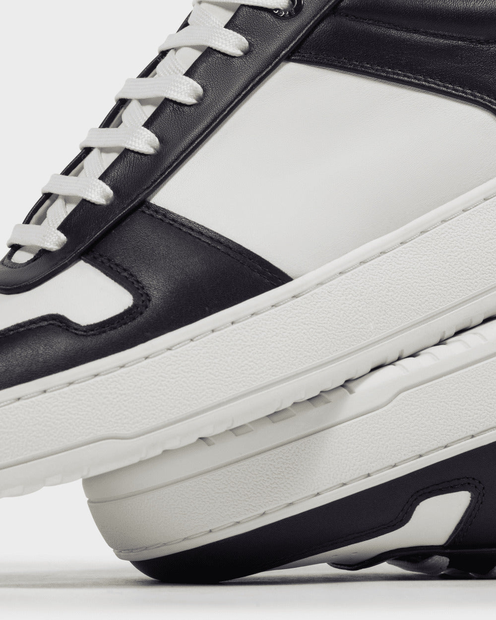 LT 07 Premium Nappa White / Blueberry – sneakers in white and blue nappa leather, photo 6