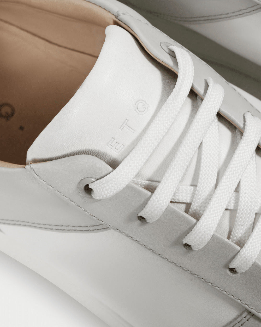 LT 07 Premium Nappa White / Cement Grey – sneakers in white and grey nappa leather, photo 6