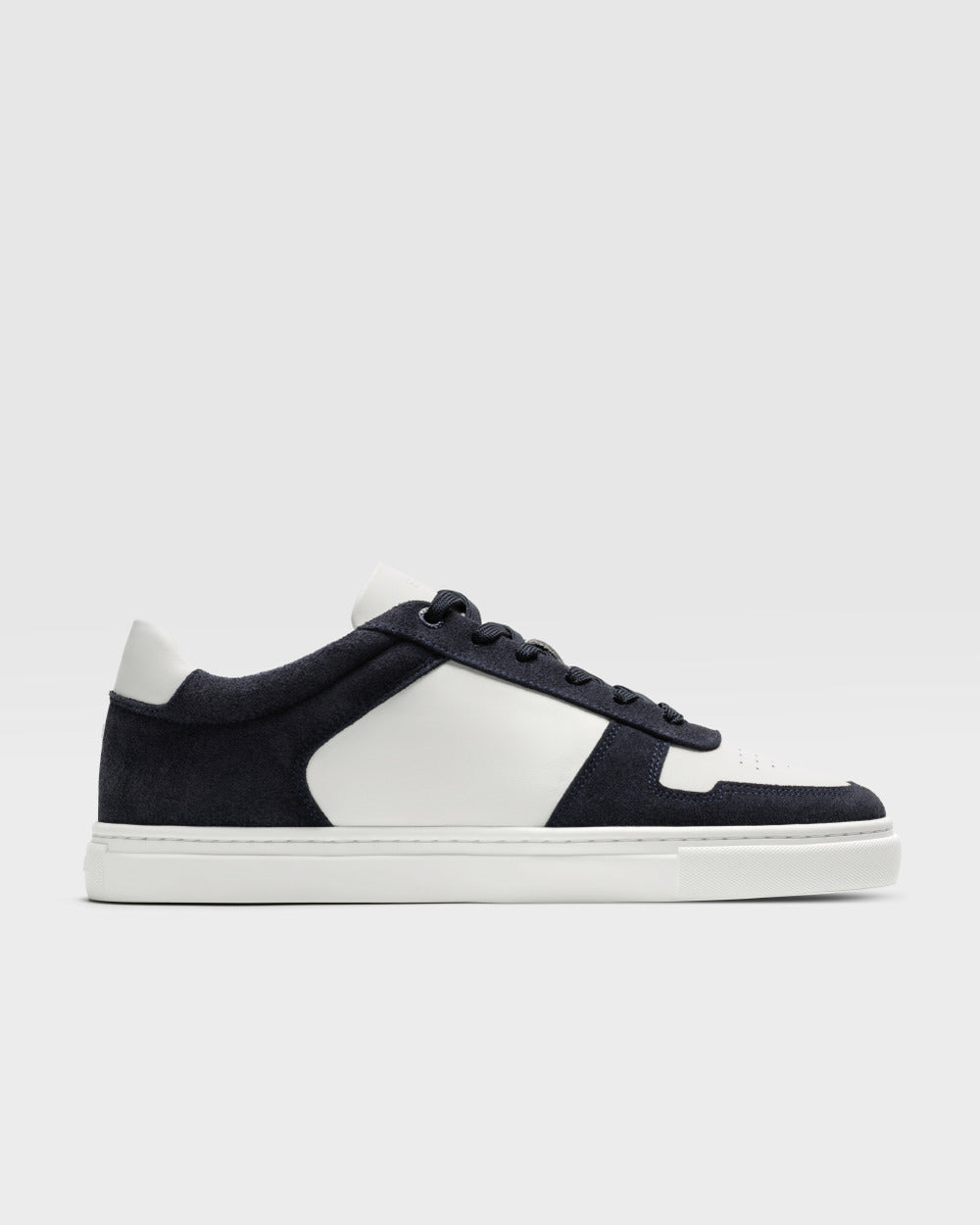 LT 07 White / Blueberry – sneakers in white and blue nappa leather and suede