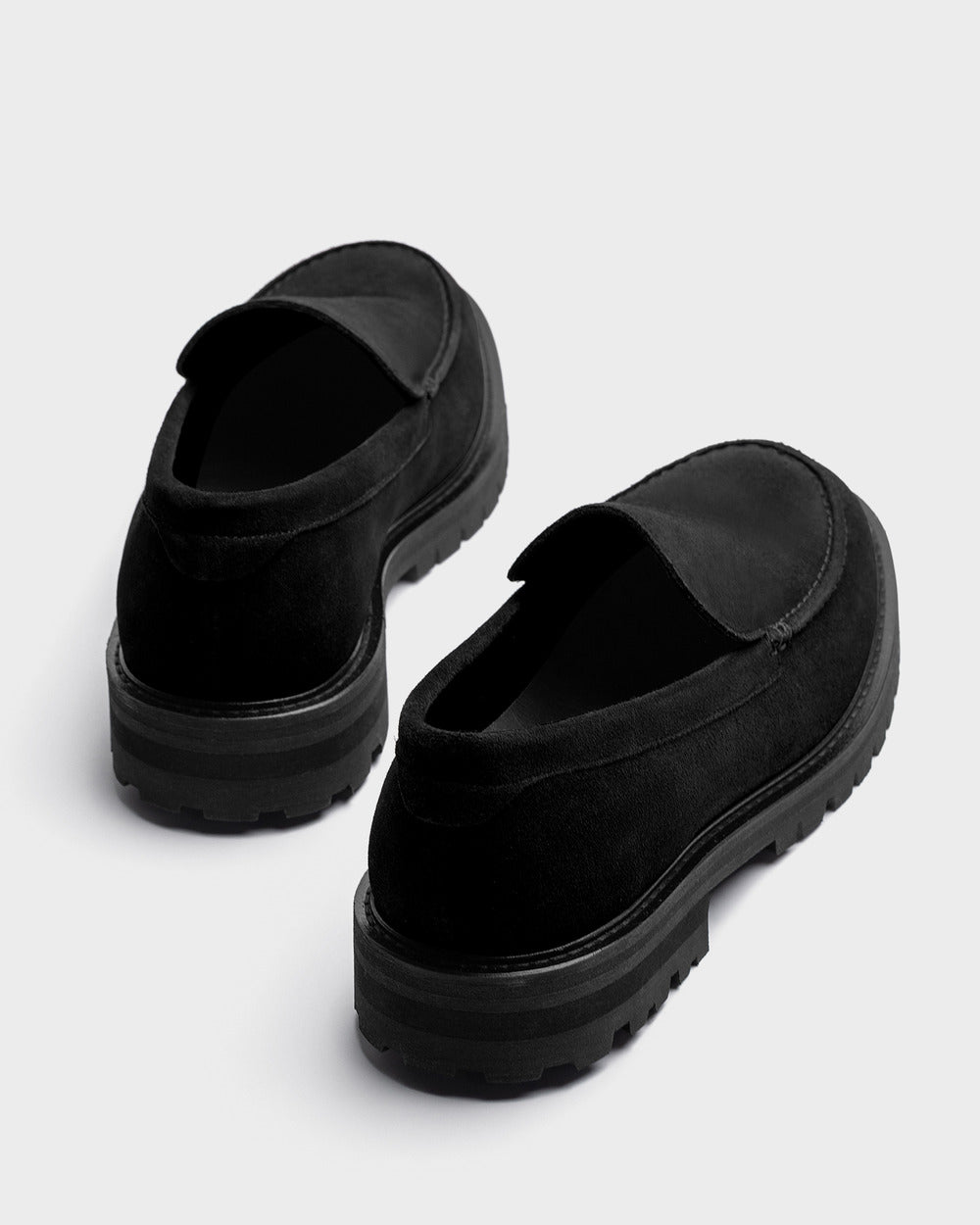 MC 01 Suede All Black – moccasins in black suede, photo 4