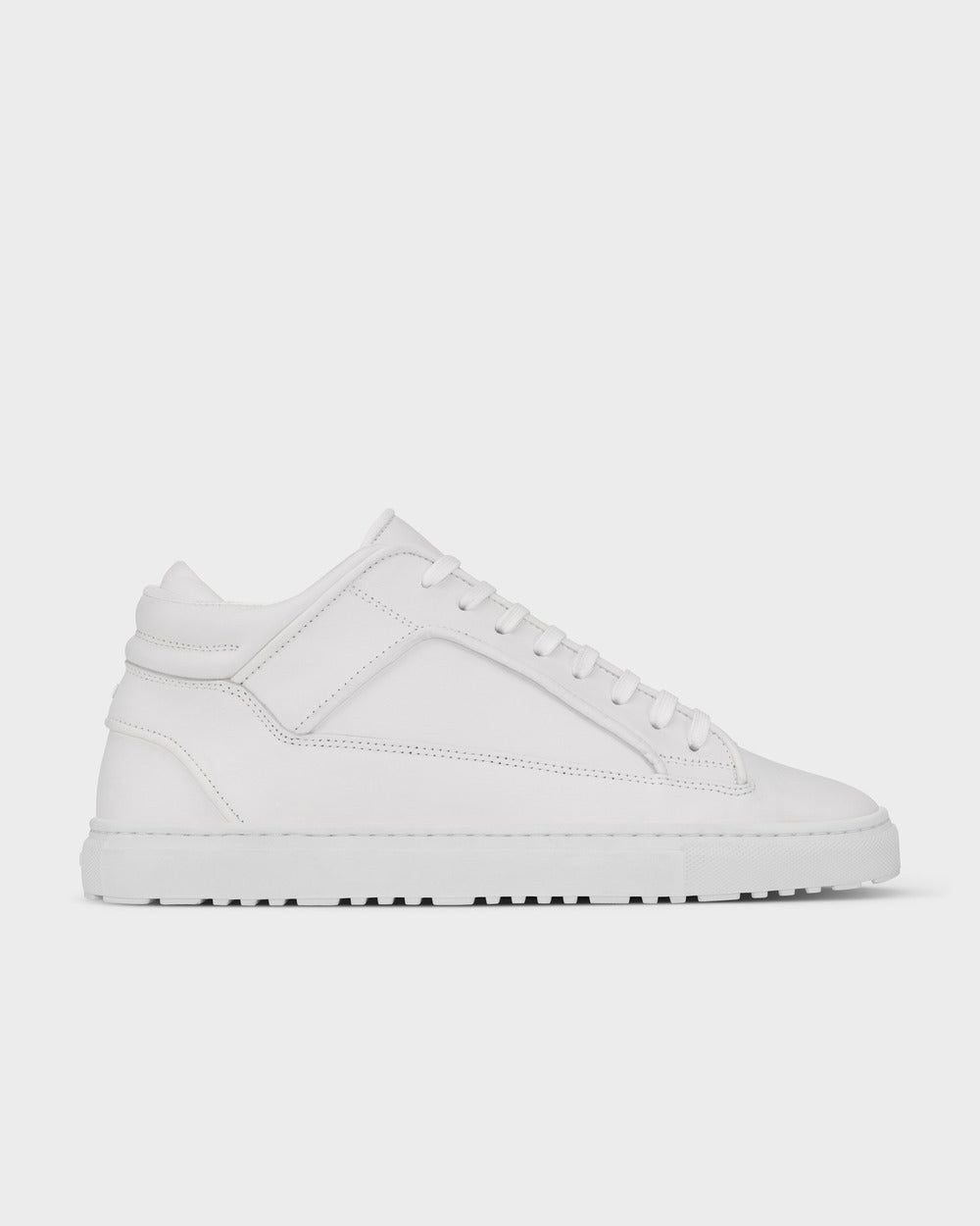 MT 02 Rugged White – mid top sneakers in white full grain leather