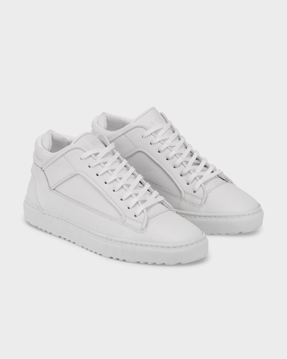 MT 02 Rugged White – mid top sneakers in white full grain leather, photo 8