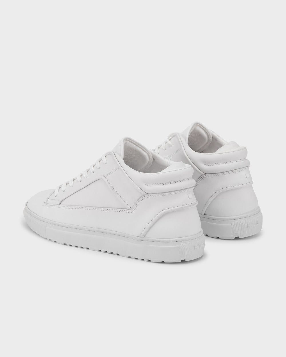 MT 02 Rugged White – mid top sneakers in white full grain leather, photo 9