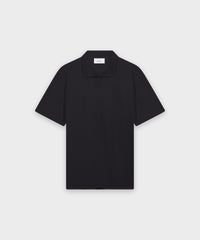 PO 02 Essence Buttonless Black