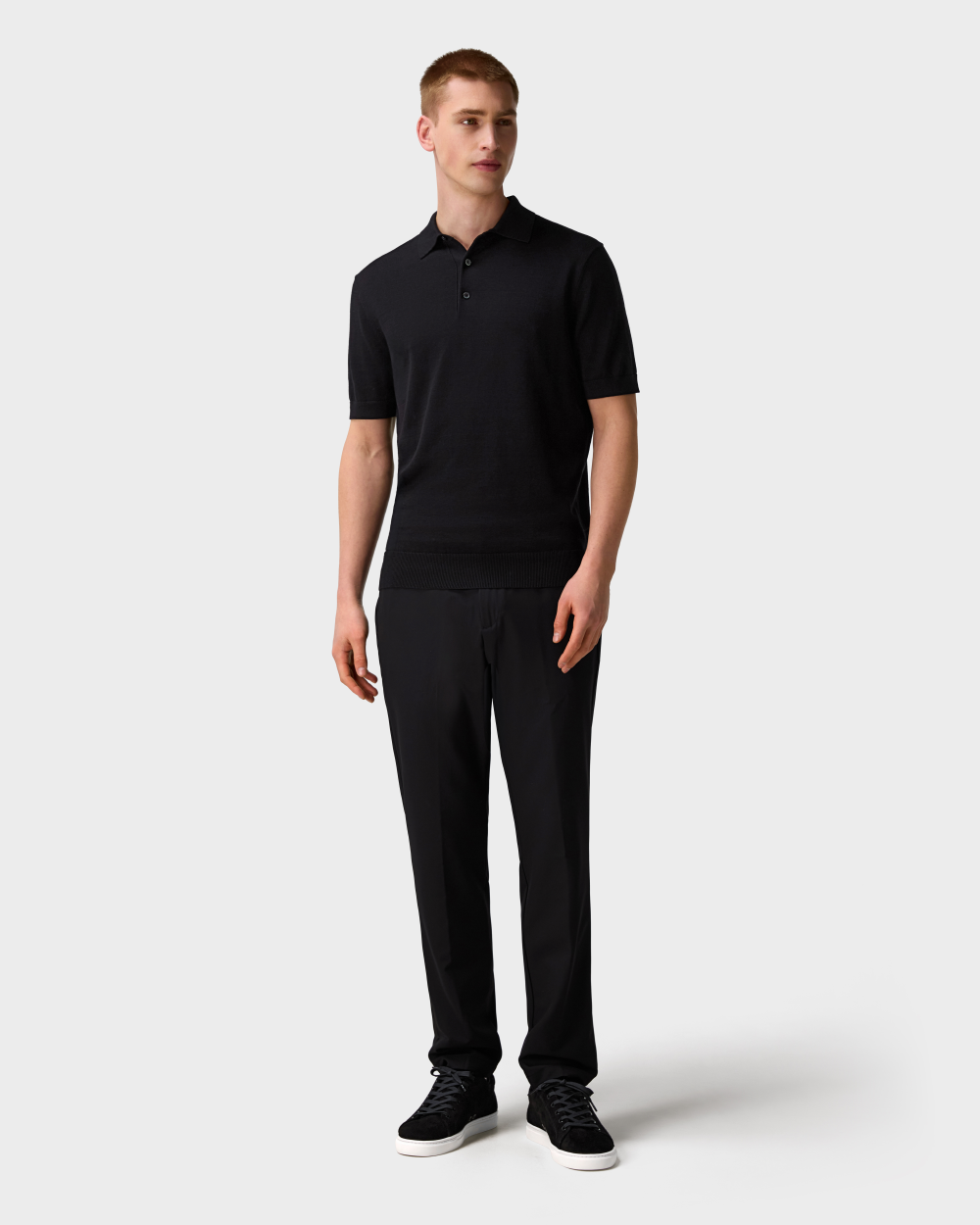 PO 04 Tailored Black