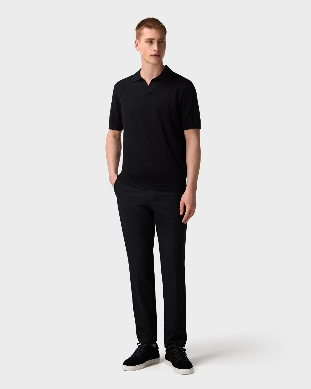 PO 05 Tailored Buttonless Black