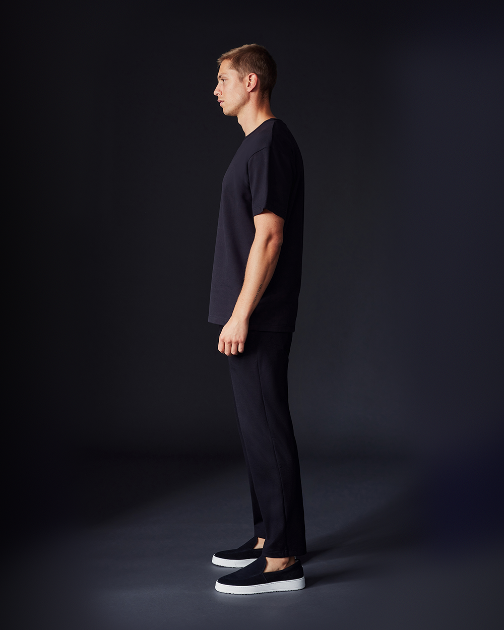 LS 01 Suede Jet Black