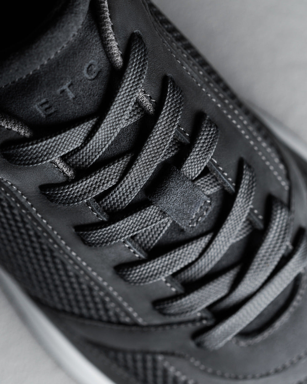 RS 01 Lightweight Anthracite – runner sneakers in grey nubuck leather and mesh, photo 5