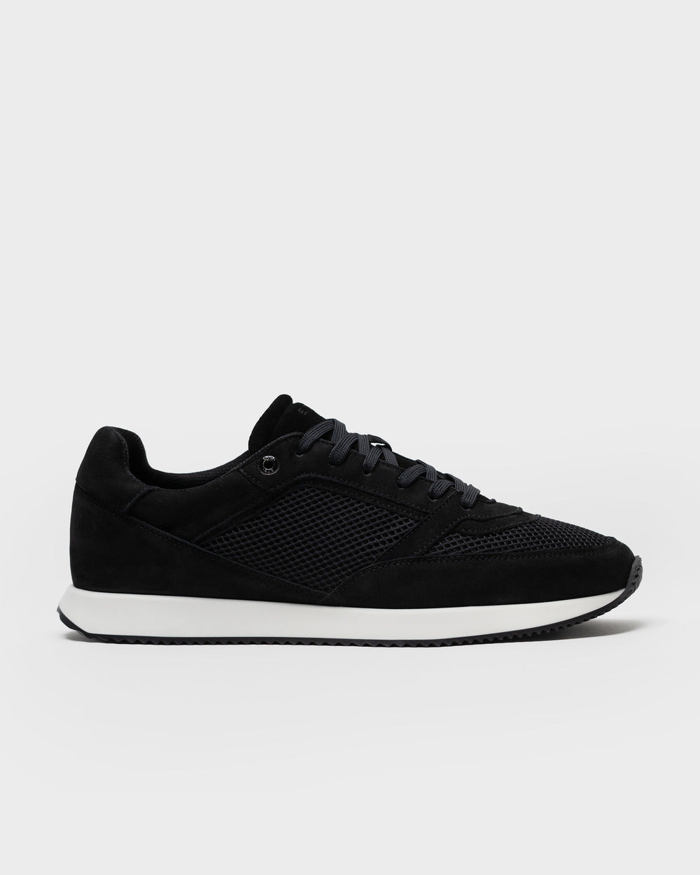 RS 01 Lightweight Jet Black – runner sneakers in black nubuck leather and mesh