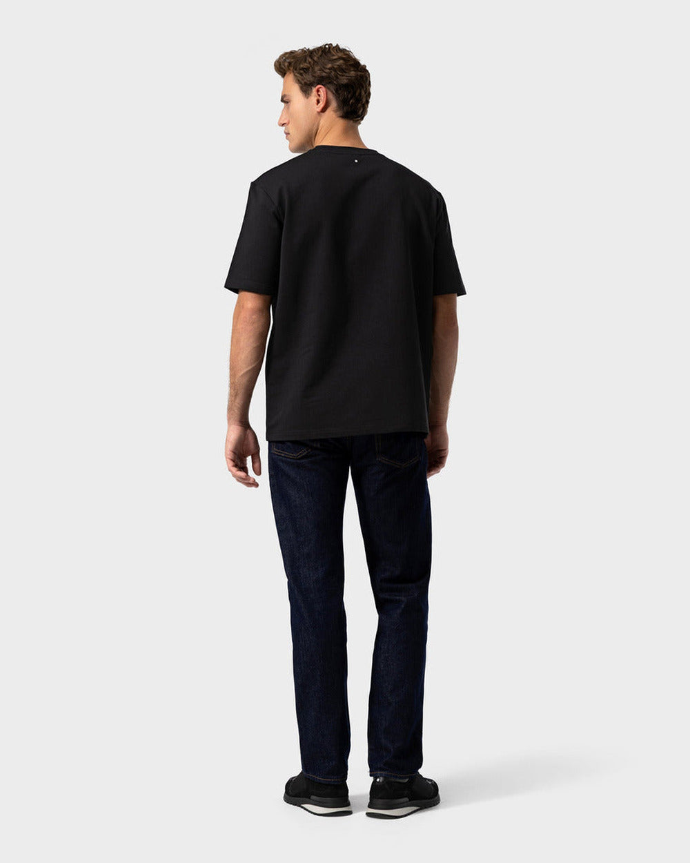 RS 03 Jet Black and TS 02 Marked Oversized Heavyweight Black – runner sneakers and logo t-shirt