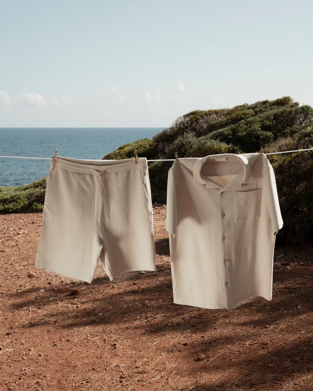 ST 02 Jacquard Sand and SH 04 Jacquard Sand – shorts and short sleeve shirt