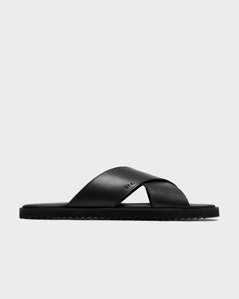 SL 03 Full Grain Black – cross strap slides in black full grain leather
