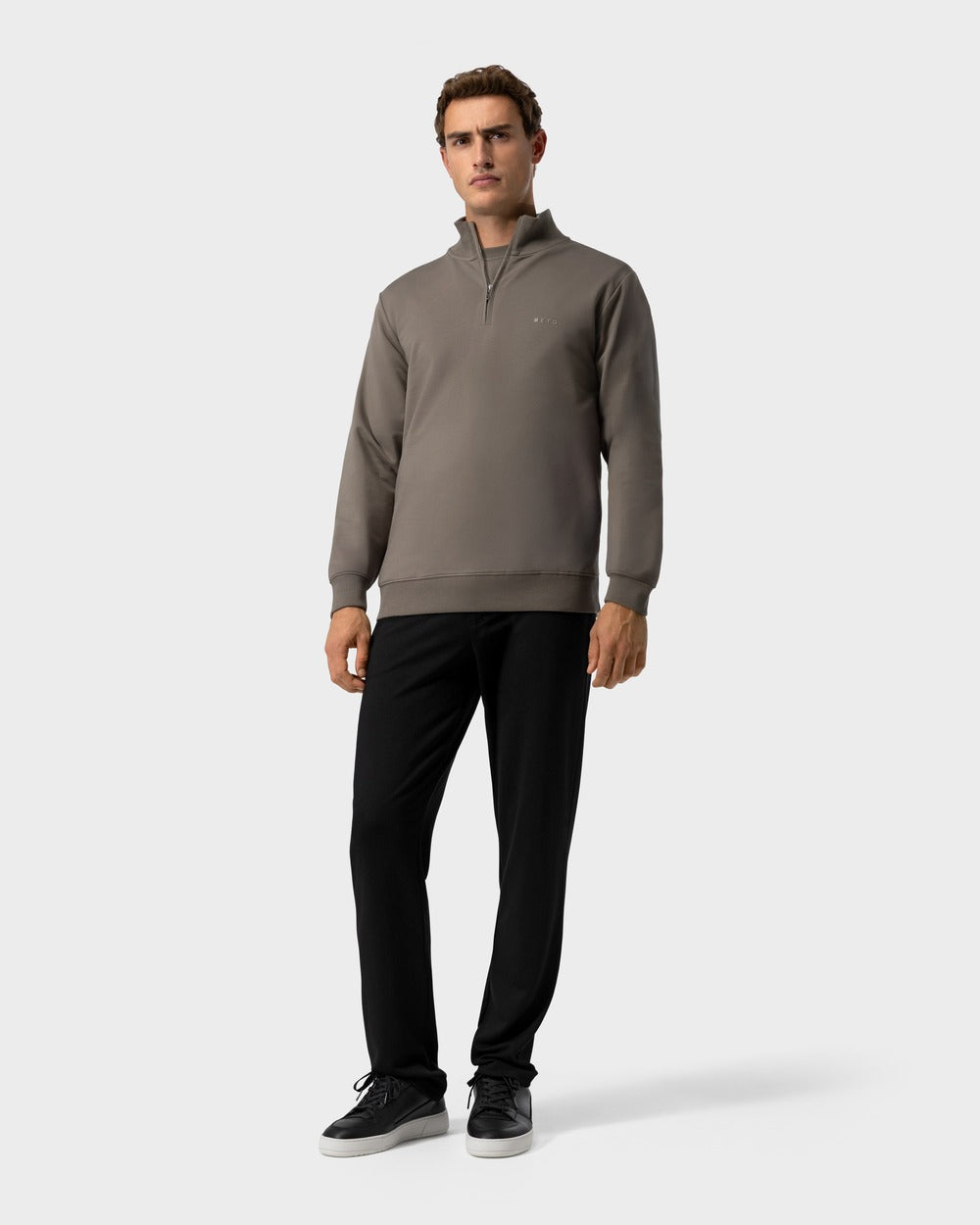 LT 03 Premium Nappa Jet Black and SW 03 Marked Half Zip Desert Taupe – sneakers and half zip sweatshirt